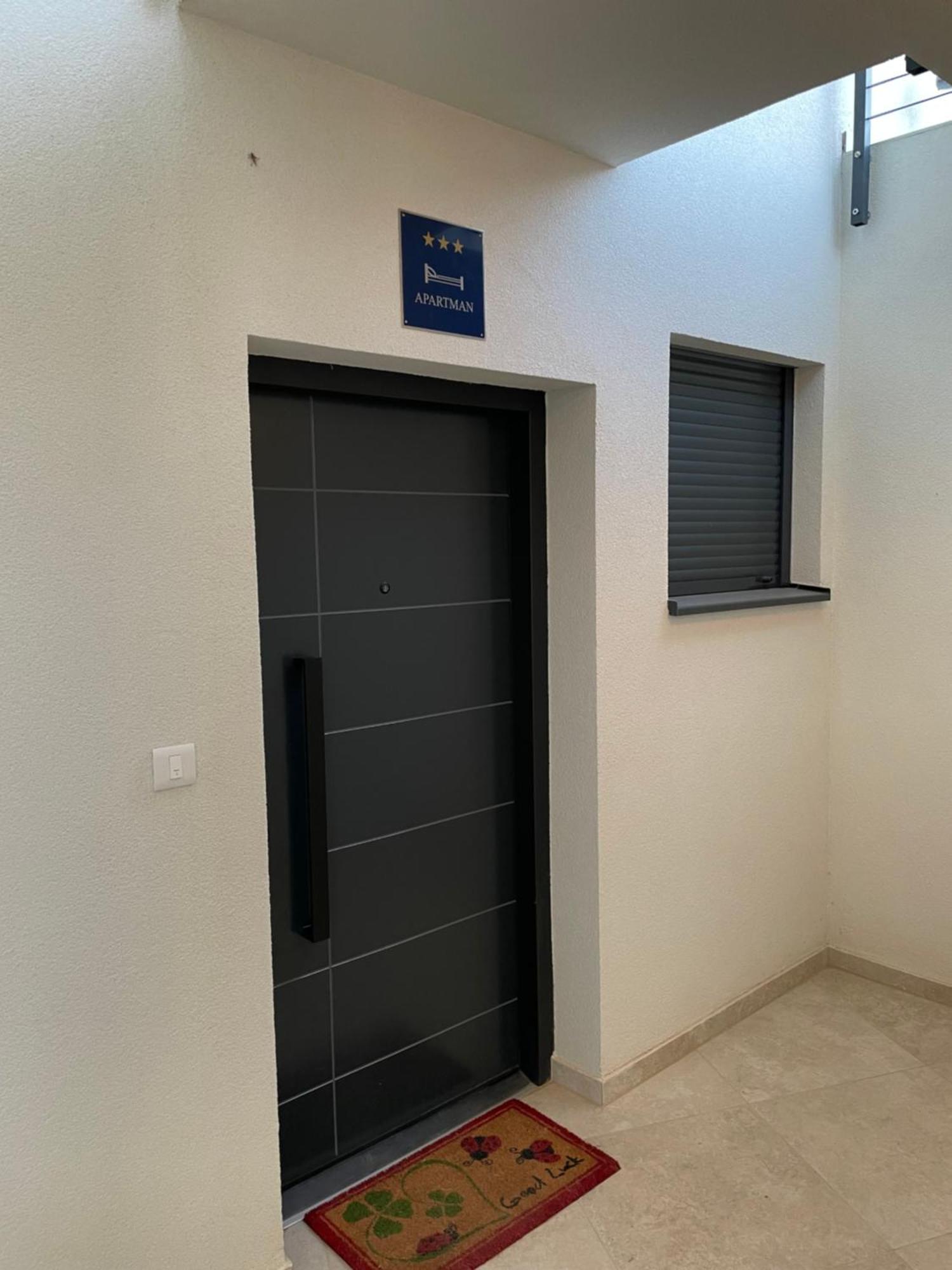 Apartman La Dolce Vita Banjole Exterior photo
